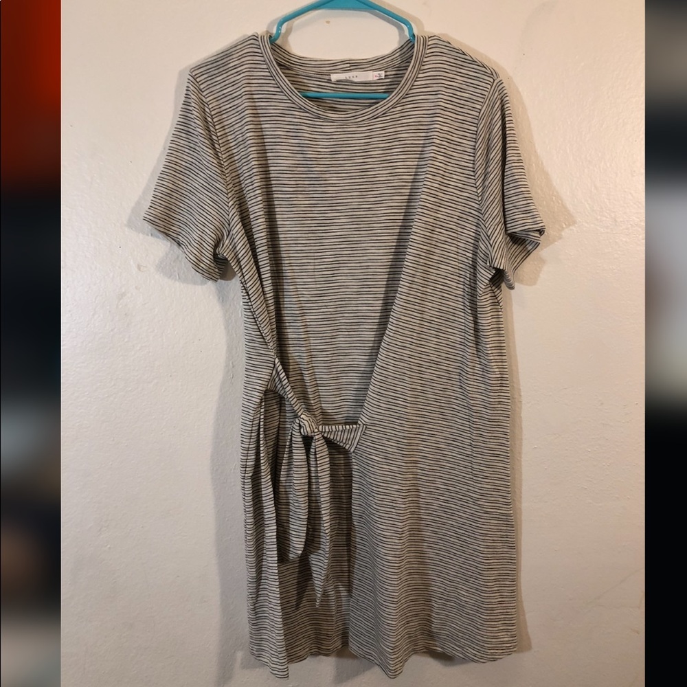Stripped dress never worn